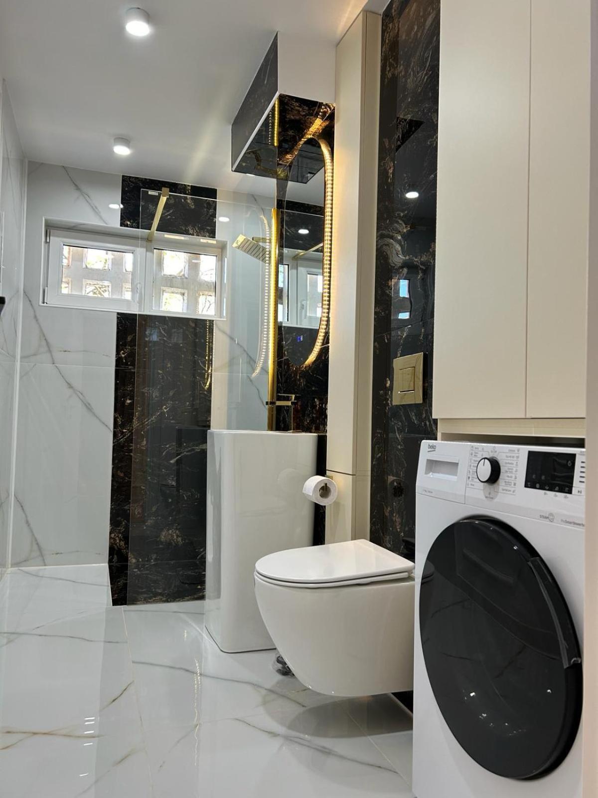 Luxury Est One * Drobeta Turnu Severin