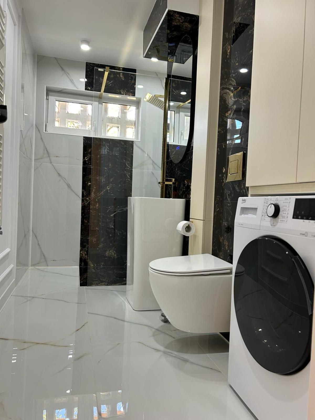 Luxury Est One Appartement *