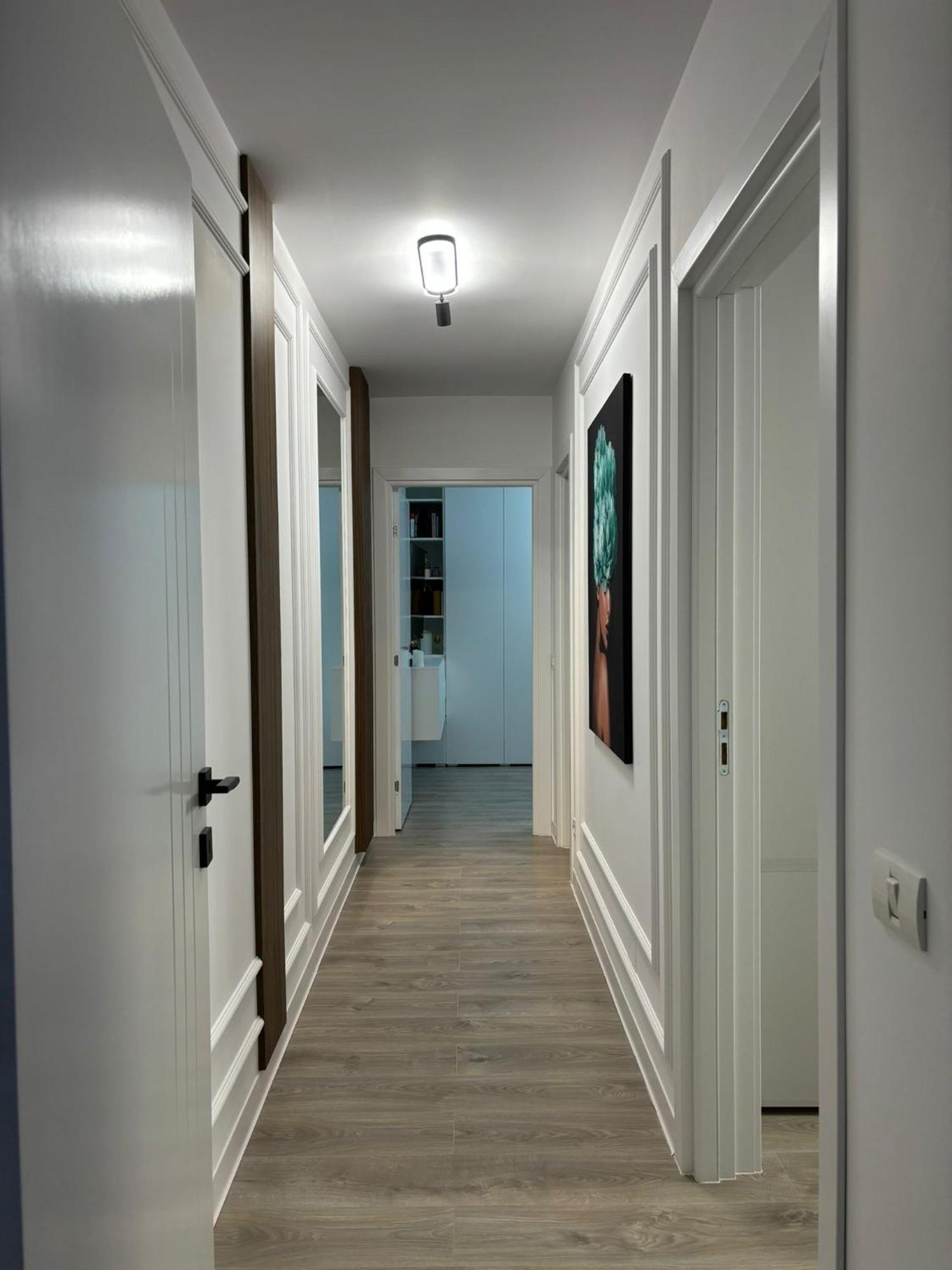 Luxury Est One Appartement